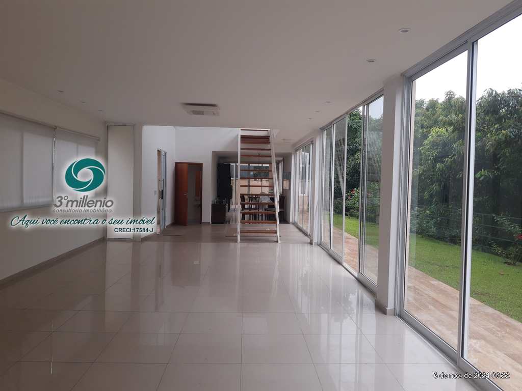 Casa em Carapicuíba, no bairro Golf Village