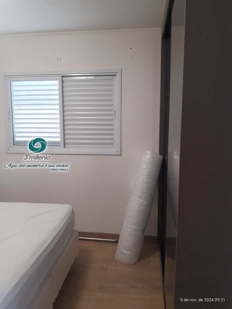 Casa em Carapicuíba, no bairro Golf Village