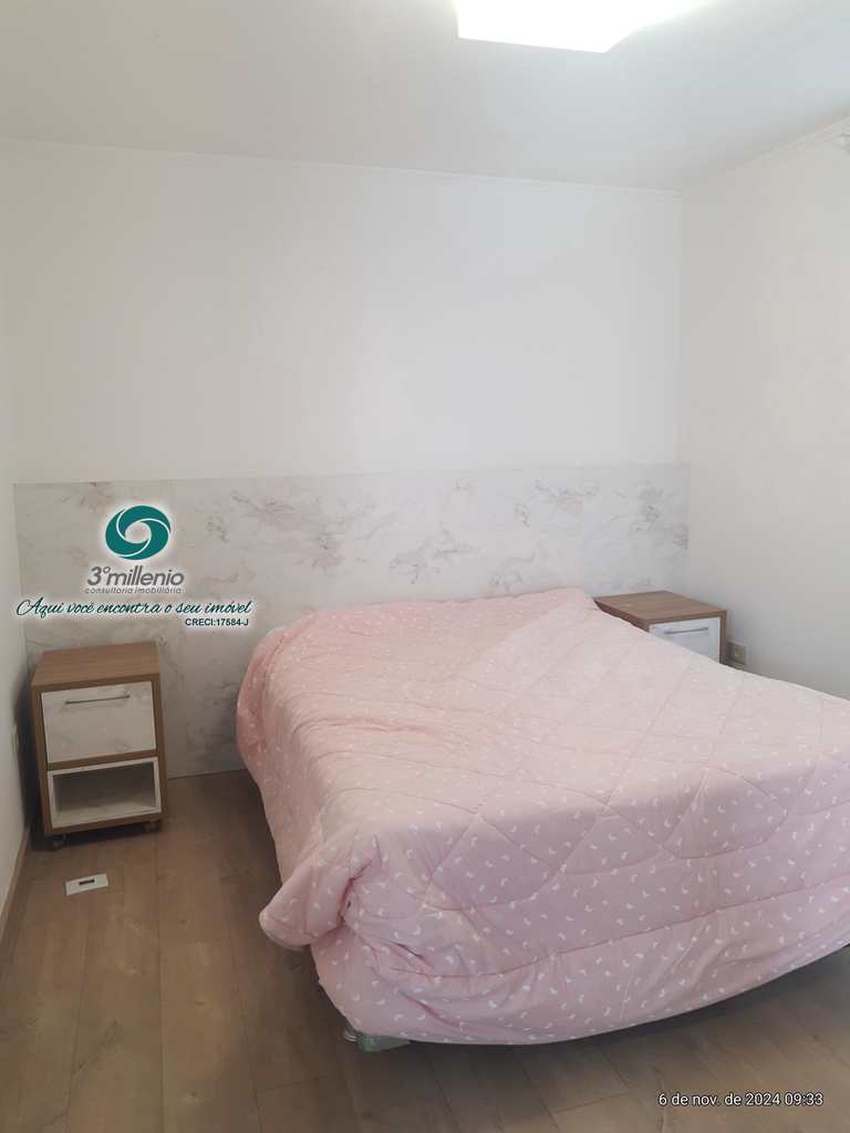 Casa em Carapicuíba, no bairro Golf Village