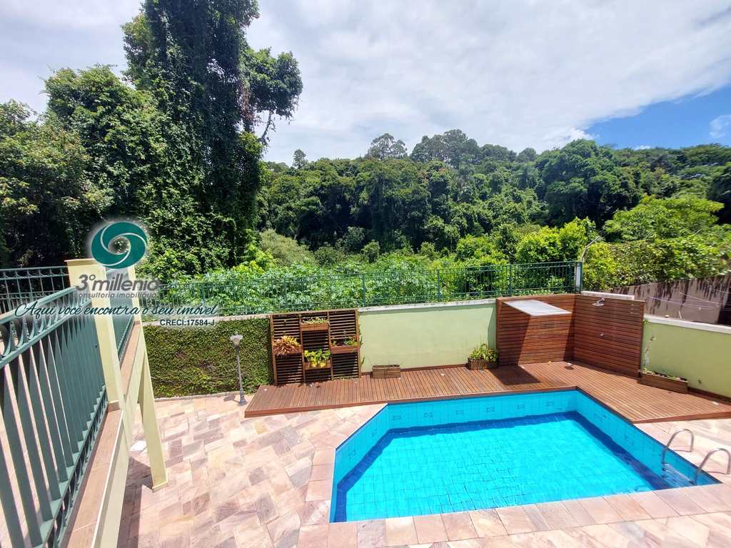 Casa em Cotia, no bairro São Paulo II