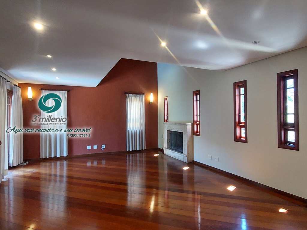 Casa em Cotia, no bairro São Paulo II