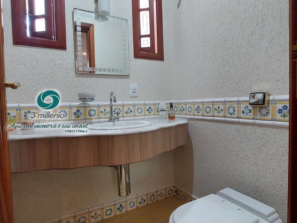 Casa em Cotia, no bairro São Paulo II
