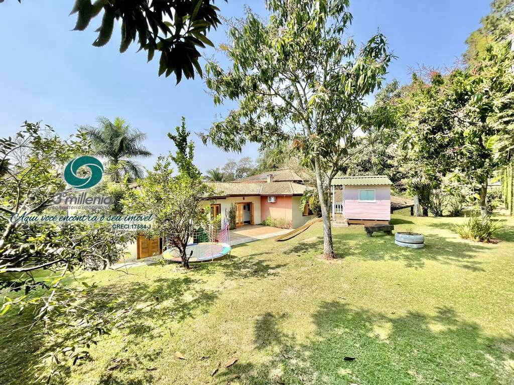Casa em Carapicuíba, no bairro Chácara Vale do Rio Cotia
