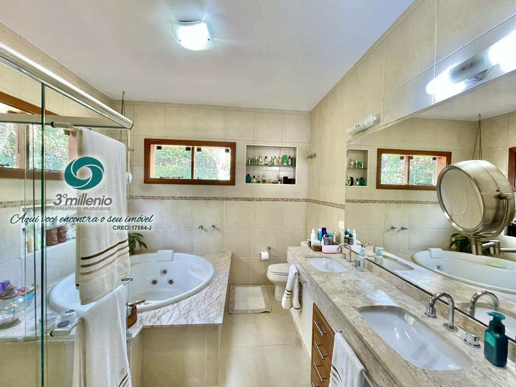 Casa em Carapicuíba, no bairro Chácara Vale do Rio Cotia