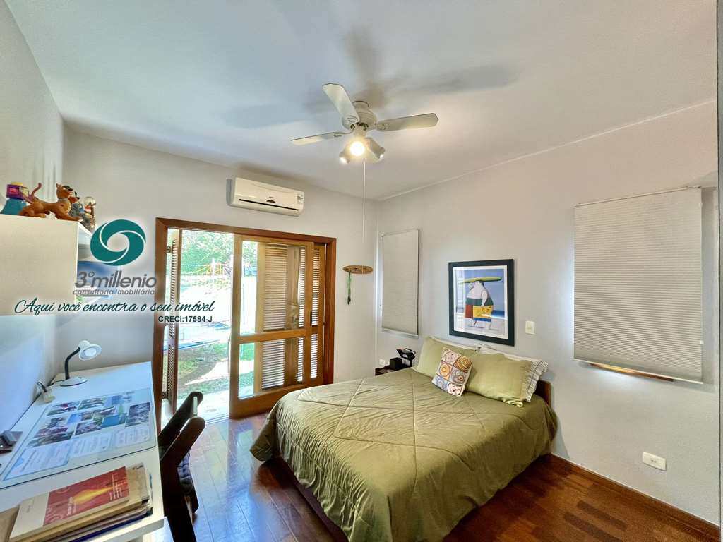 Casa em Carapicuíba, no bairro Chácara Vale do Rio Cotia