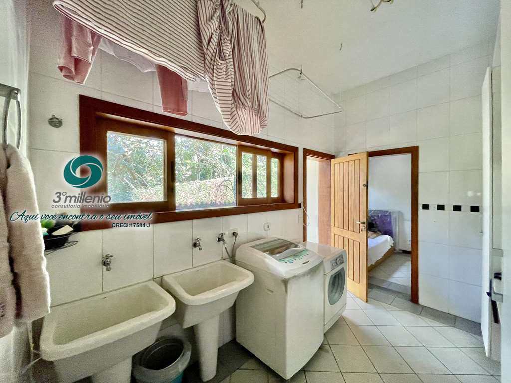 Casa em Carapicuíba, no bairro Chácara Vale do Rio Cotia