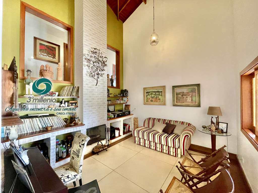 Casa em Carapicuíba, no bairro Chácara Vale do Rio Cotia