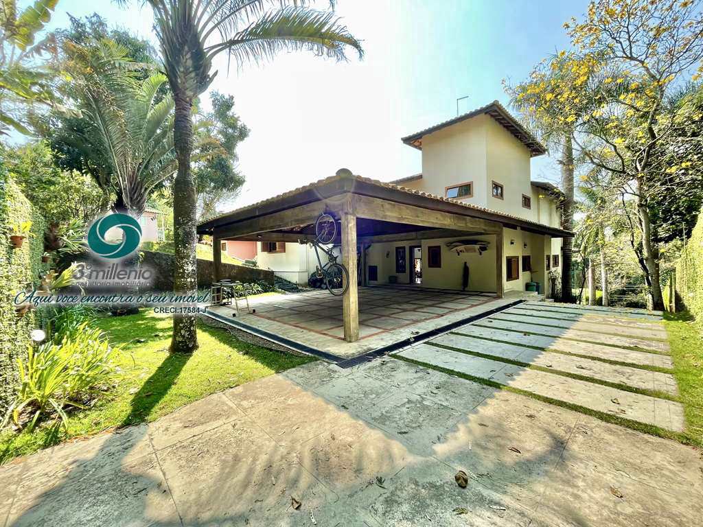 Casa em Carapicuíba, no bairro Chácara Vale do Rio Cotia