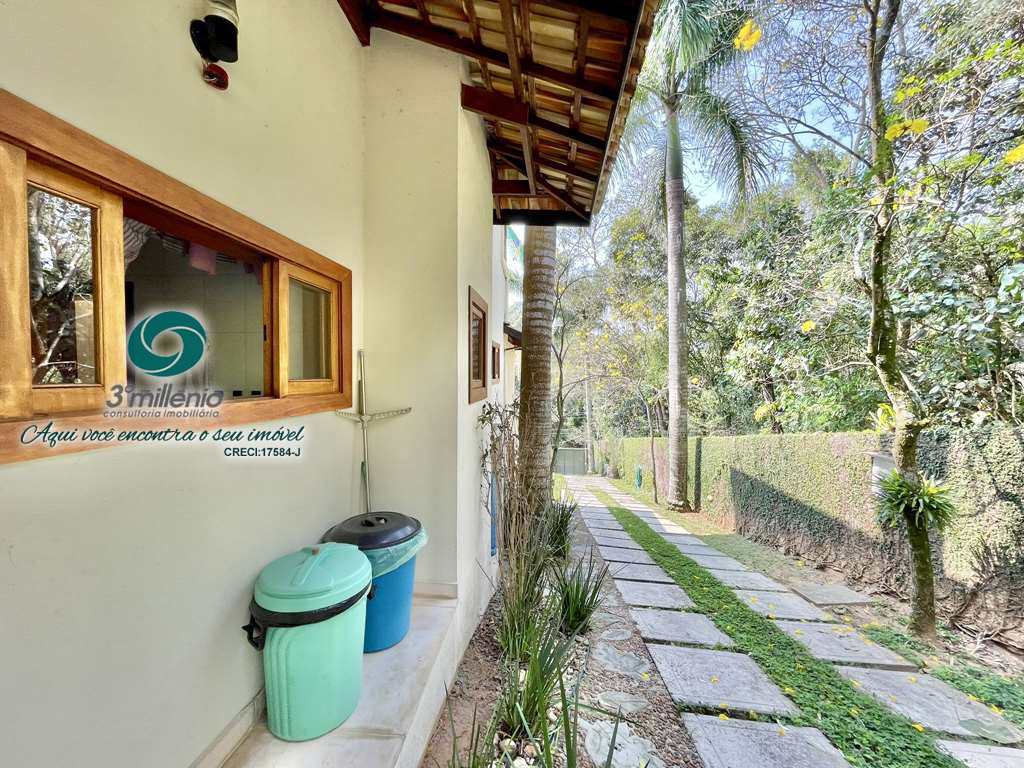 Casa em Carapicuíba, no bairro Chácara Vale do Rio Cotia