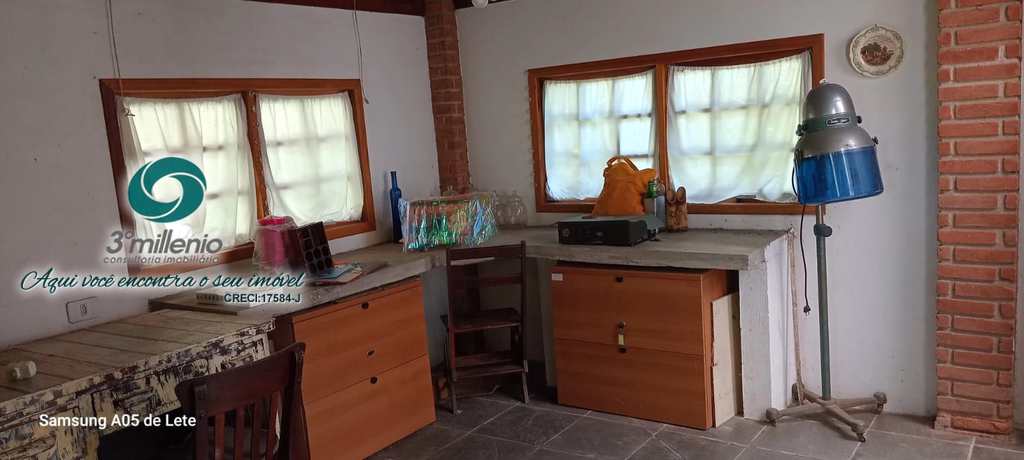Casa em Embu das Artes, no bairro Jardim dos Ipês