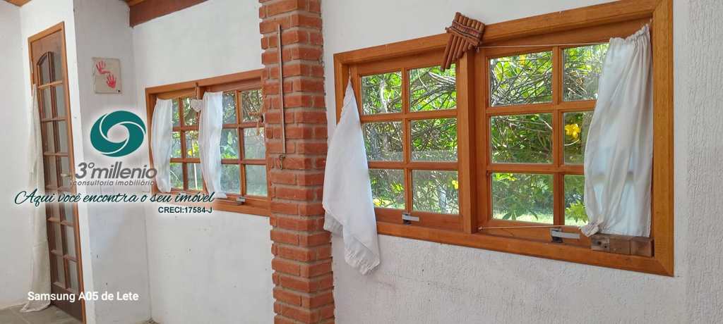 Casa em Embu das Artes, no bairro Jardim dos Ipês
