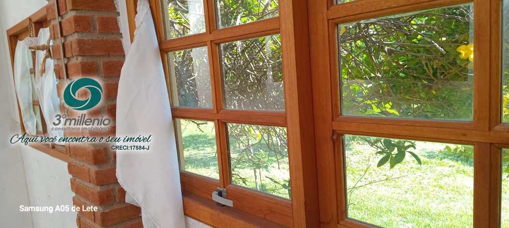 Casa em Embu das Artes, no bairro Jardim dos Ipês