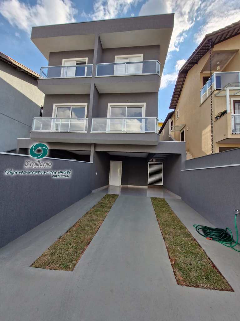 Casa em Cotia, no bairro Jardim Rio das Pedras