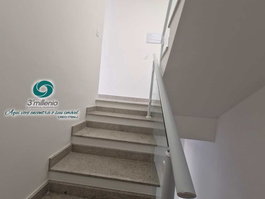 Casa em Cotia, no bairro Jardim Rio das Pedras
