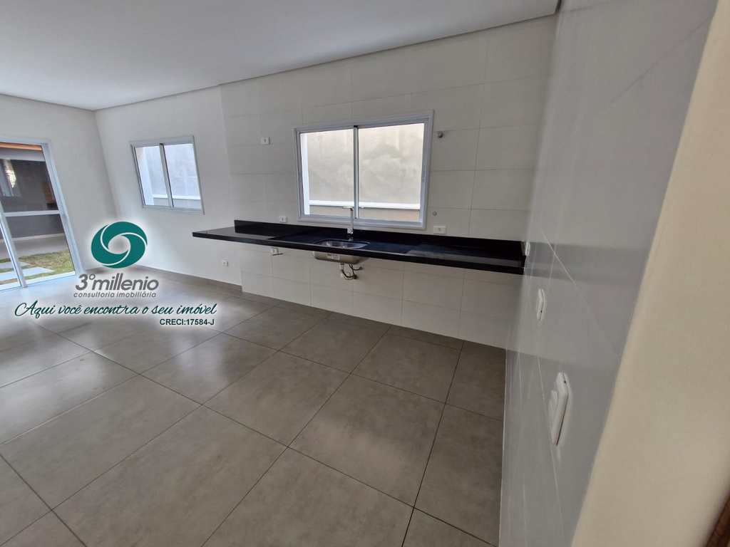 Casa em Cotia, no bairro Jardim Rio das Pedras