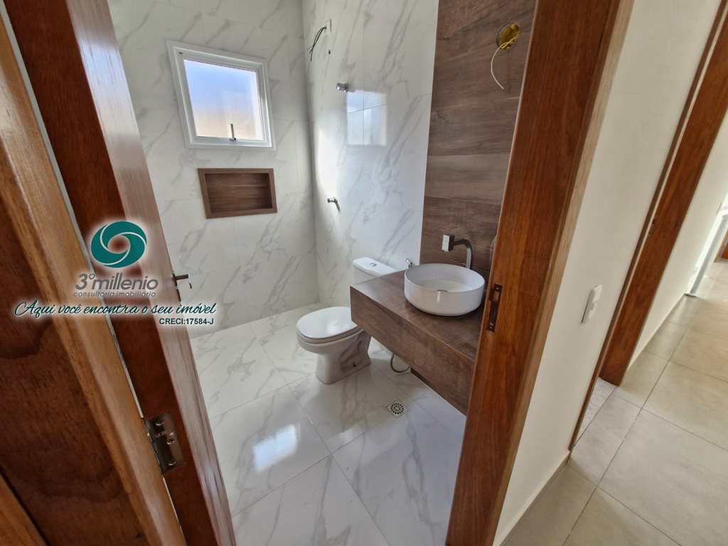 Casa em Cotia, no bairro Jardim Rio das Pedras