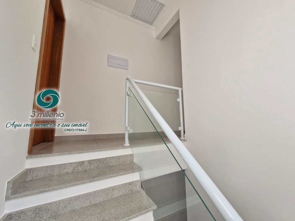 Casa em Cotia, no bairro Jardim Rio das Pedras