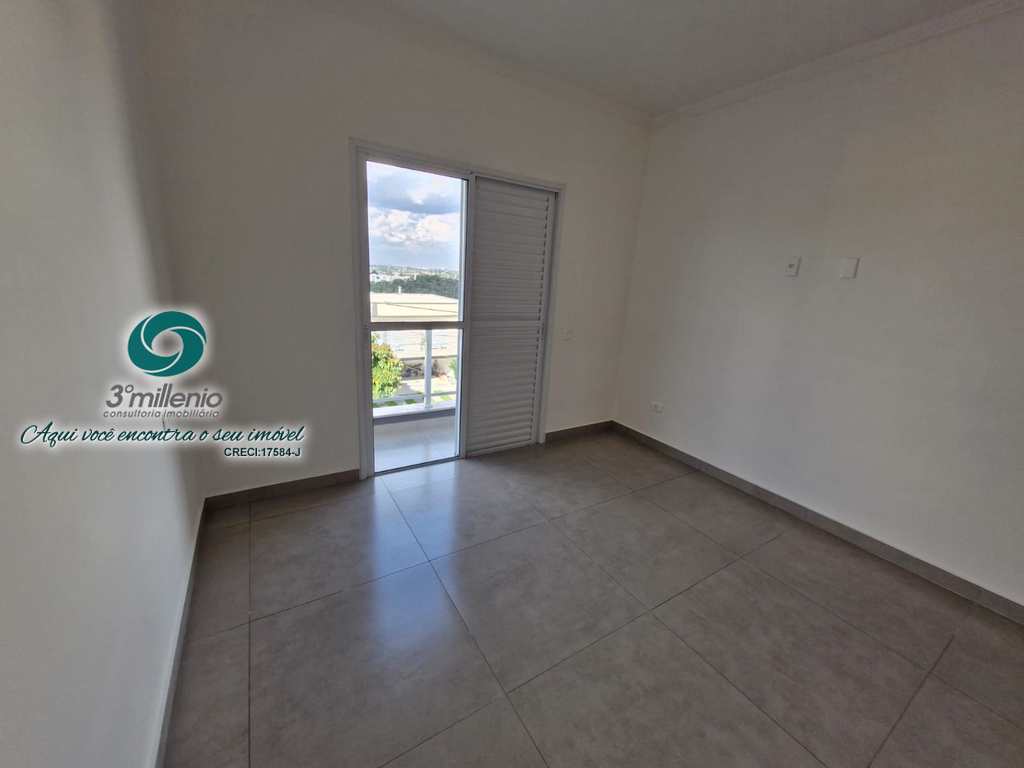 Casa em Cotia, no bairro Jardim Rio das Pedras