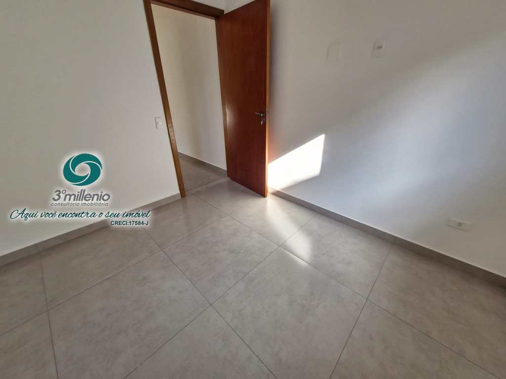 Casa em Cotia, no bairro Jardim Rio das Pedras