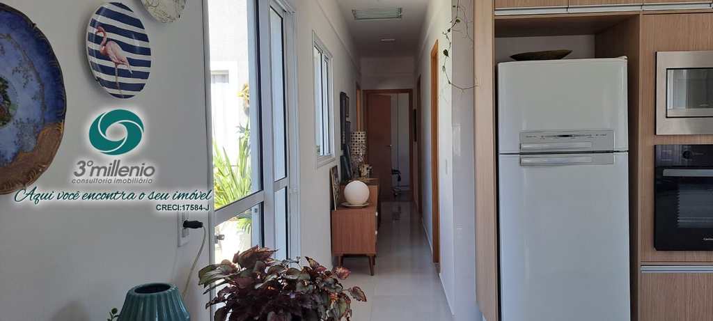 Casa em Cotia, no bairro Jardim Rio das Pedras