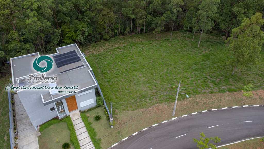 Terreno em Jandira, no bairro Jardim do Golf I