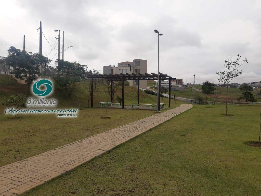 Terreno em Jandira, no bairro Jardim do Golf I