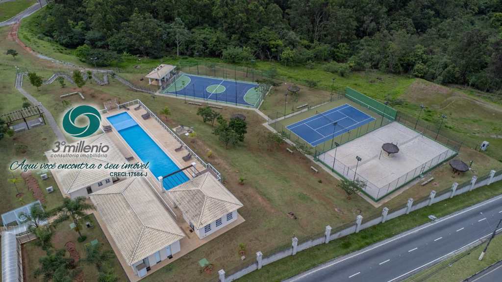Terreno em Jandira, no bairro Jardim do Golf I