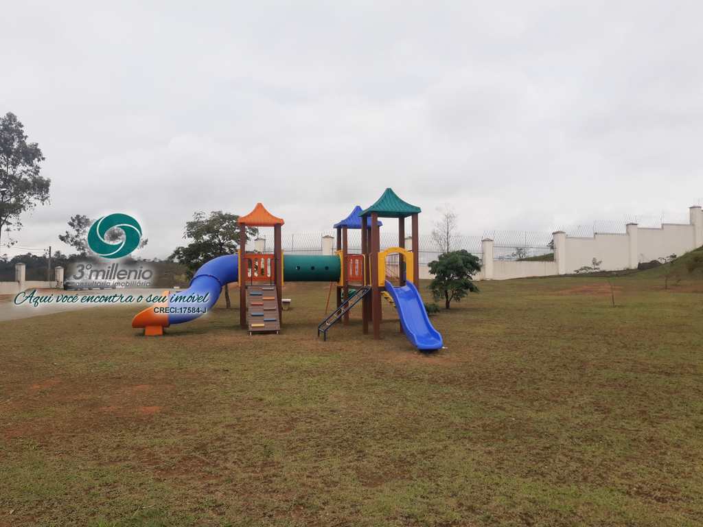 Terreno em Jandira, no bairro Jardim do Golf I