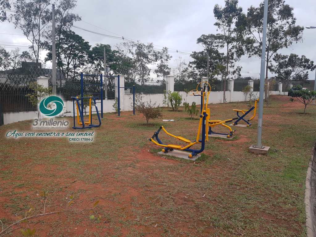 Terreno em Jandira, no bairro Jardim do Golf I