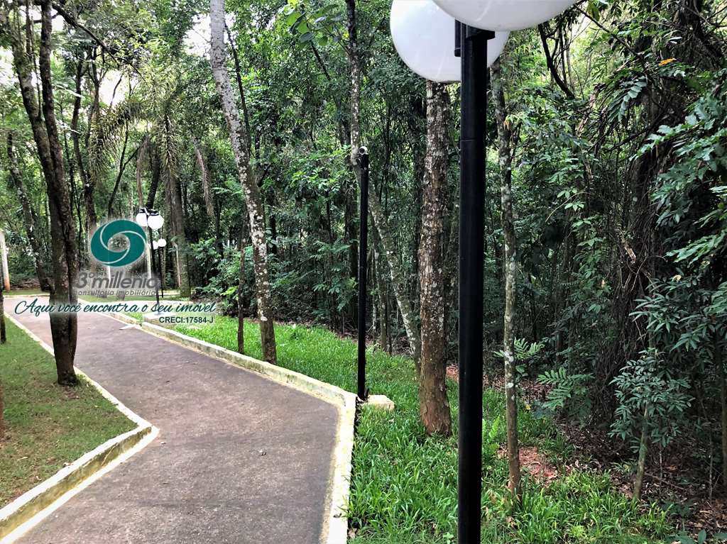 Terreno em Jandira, no bairro Parque Nova Jandira