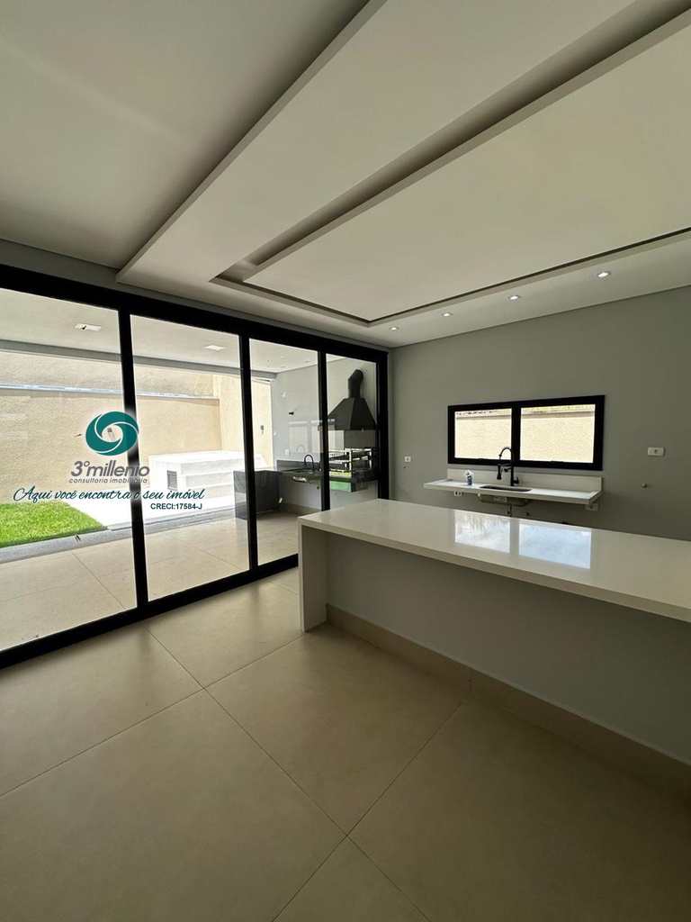 Casa em Cotia, no bairro Parque Dom Henrique