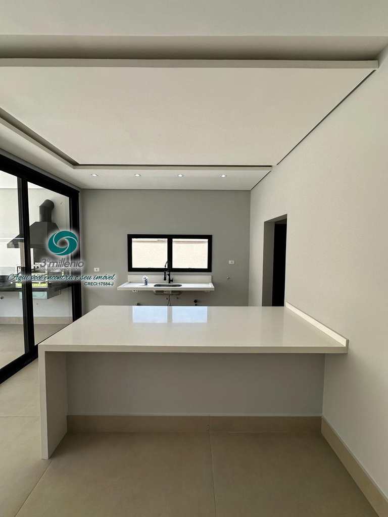 Casa em Cotia, no bairro Parque Dom Henrique