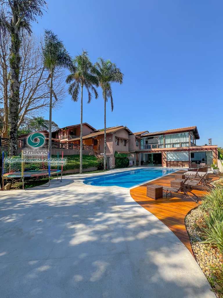 Casa em Cotia, no bairro Bosque do Vianna