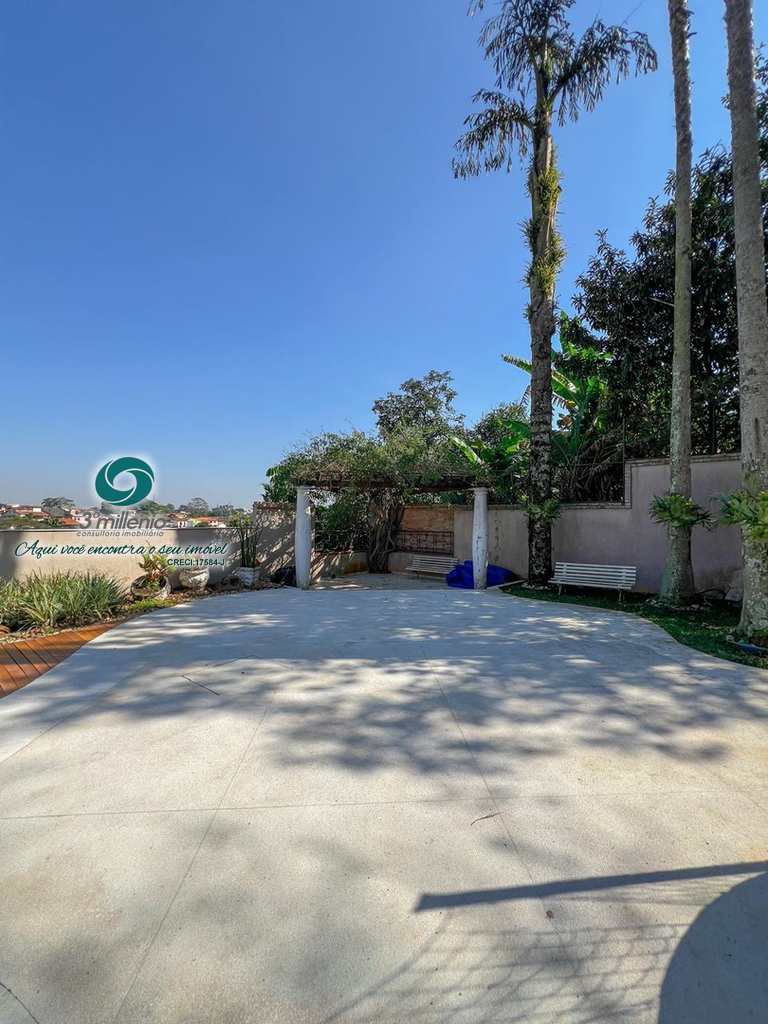 Casa em Cotia, no bairro Bosque do Vianna