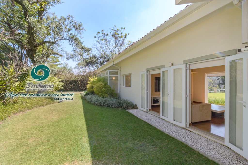 Casa em Cotia, no bairro Vila de São Fernando