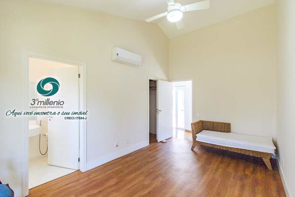 Casa em Cotia, no bairro Vila de São Fernando