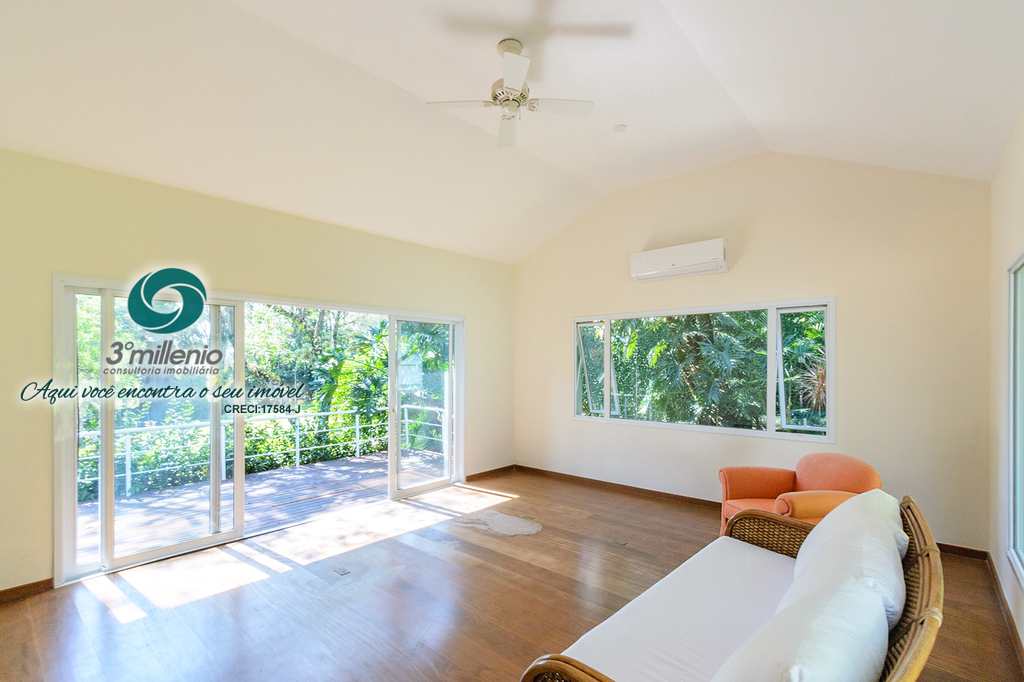Casa em Cotia, no bairro Vila de São Fernando