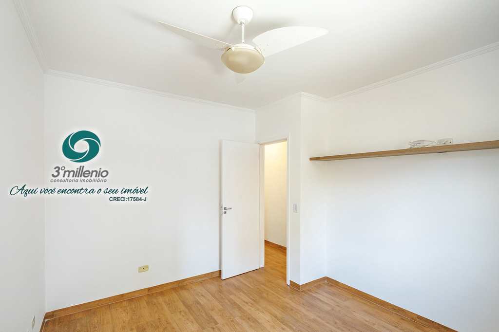 Casa em Cotia, no bairro Moinho Velho