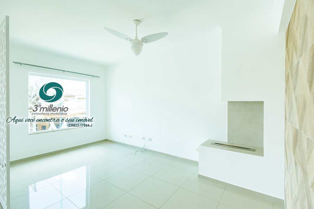 Casa em Cotia, no bairro Moinho Velho