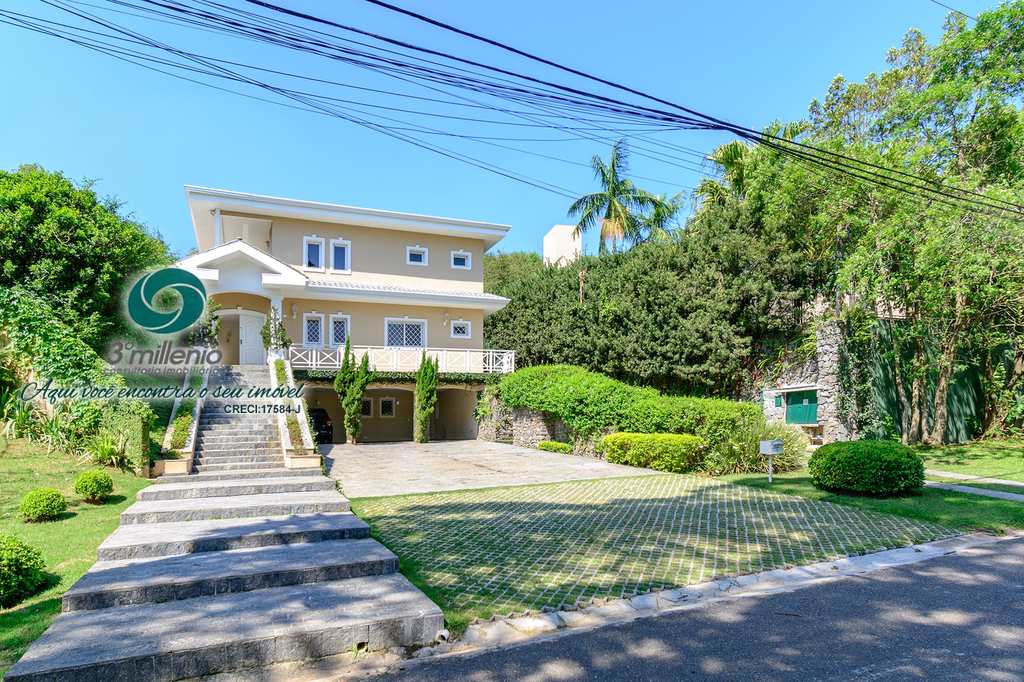 Casa em Cotia, no bairro Bosque do Vianna