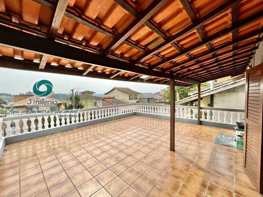 Casa em Cotia, no bairro Jardim das Flores