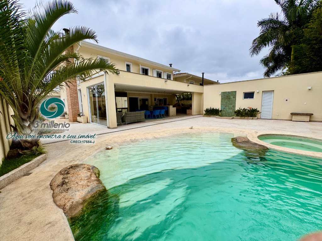 Casa em Cotia, no bairro Bosque do Vianna