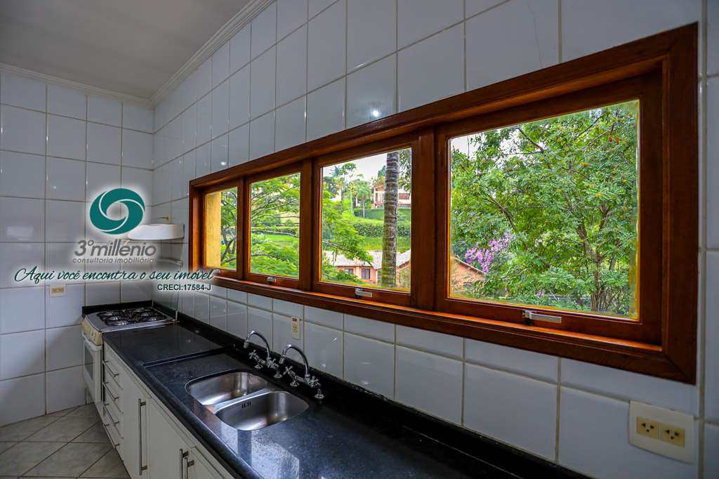Casa em Cotia, no bairro Granja Viana II