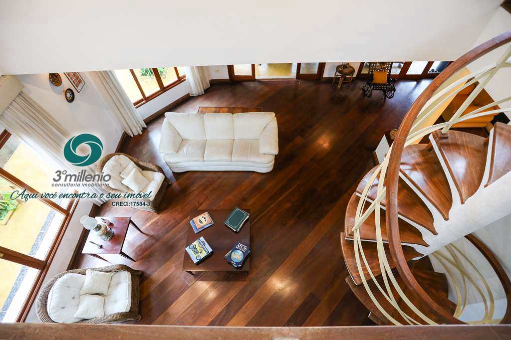 Casa em Cotia, no bairro Granja Viana II