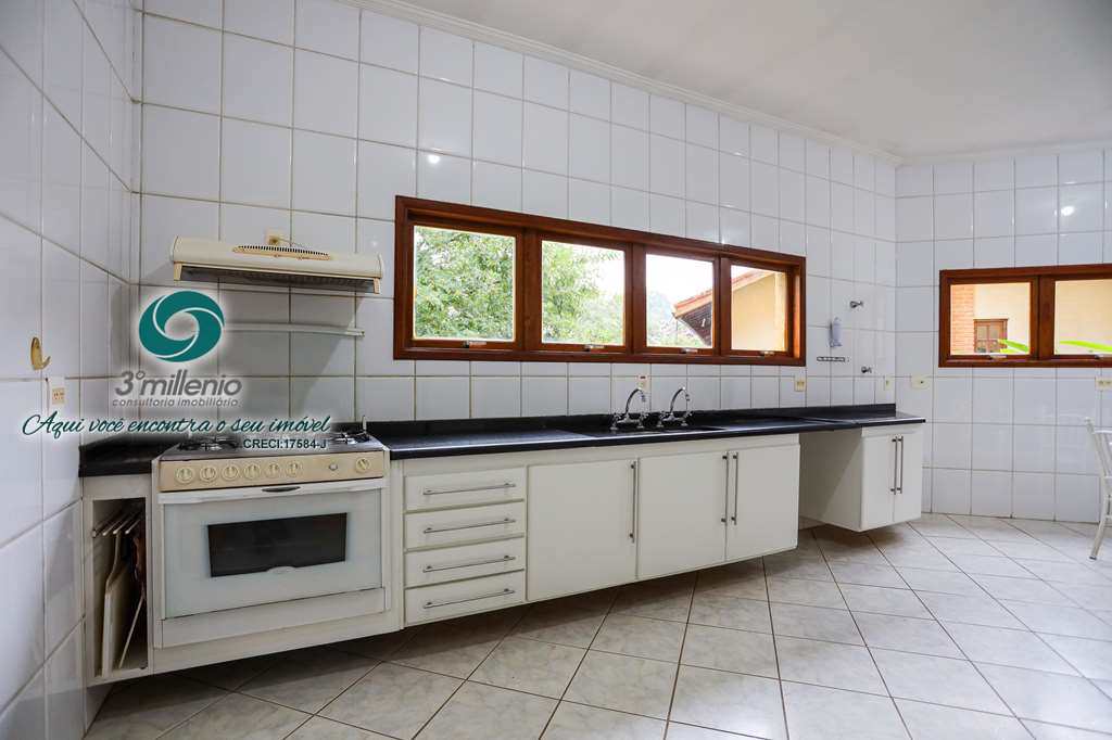 Casa em Cotia, no bairro Granja Viana II