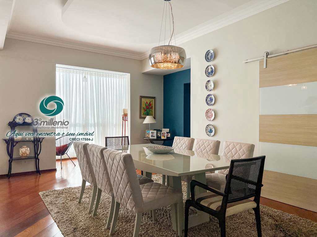 Casa em Cotia, no bairro São Paulo II