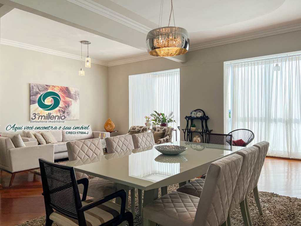 Casa em Cotia, no bairro São Paulo II