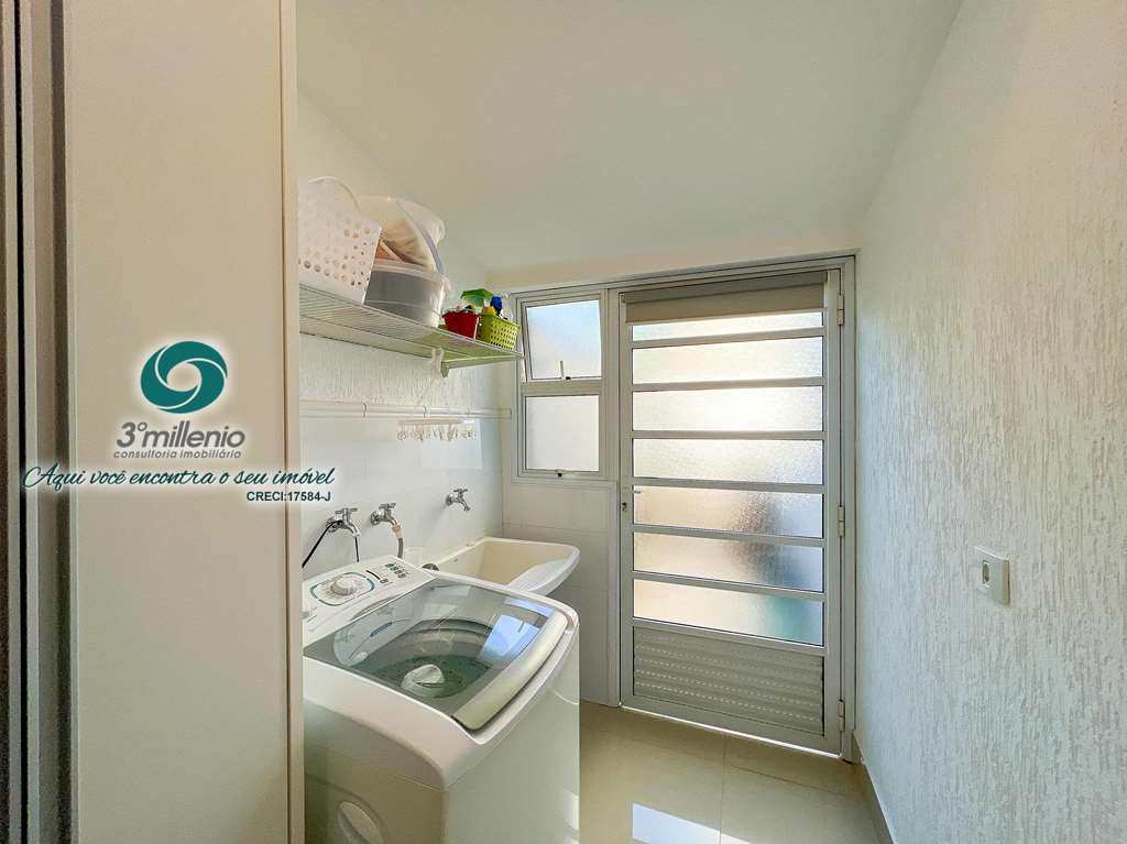 Casa em Cotia, no bairro São Paulo II