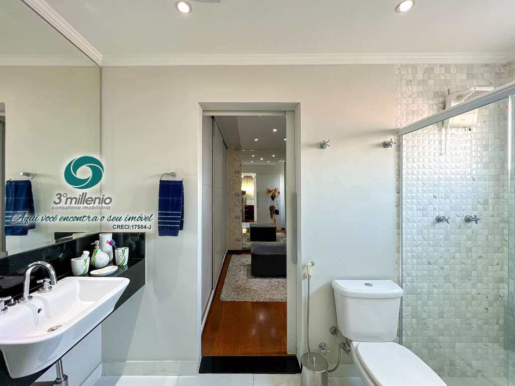 Casa em Cotia, no bairro São Paulo II