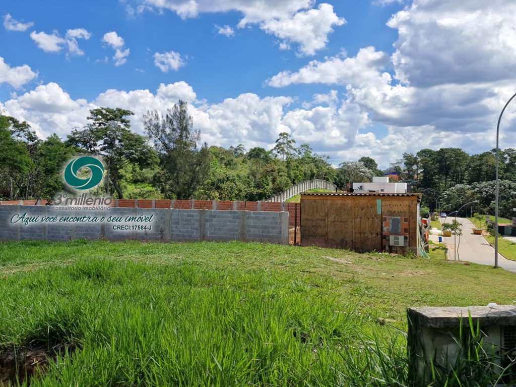 Terreno em Embu das Artes, no bairro Moinho Velho